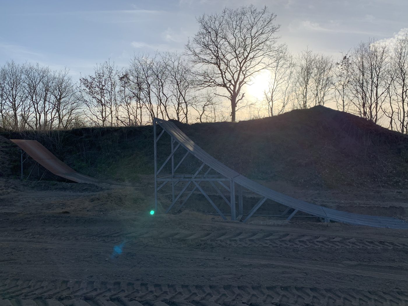 Freestyle-Rampe im Gegenlicht